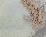 Foto del paso 1 de la receta: Pan de coco y miel🧉