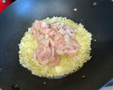 A picture of step 2 of Creamy Chicken & Mushroom Alfredo.