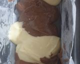A picture of step 6 of Marble loaf cake.