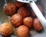 গুলগুলা (gulgula recipe in Bengali) রেসিপির ধাপ 2 ছবি