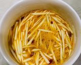 Foto langkah ke 3 dari resep Telur dadar 筊白筍,waterbamboo.