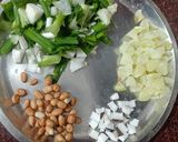 A picture of step 1 of Amla Spring Onion Dip.