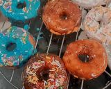 A picture of step 9 of Banana Doughnuts.
