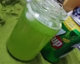 A picture of step 4 of Mint Margarita 🍸.