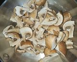 Foto del paso 1 de la receta Sopa de gambas y boletus