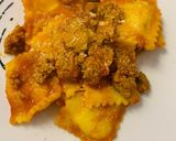 Foto del passaggio 5 della ricetta Ravioli ripieni di piacentino ennese con ragù di salsiccia