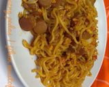 Foto langkah ke 9 dari resep Indomie goreng pedas #giveawayclover#ga_walldecorkayu.
