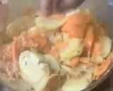 Une image de l'étape 7 de Feuilleté 🌶️aux deux 🍠🥔pommes de terre🧄.
