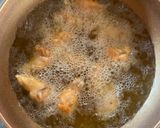 รูปขั้นตอนการทำที่ 1 ของ ปีกไก่ผัดเกี้ยมฉ่าย By แม่บ้าน