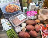 Spárgás-burgonyás felfújt burratával és húspogácsával recept fázis 1 fotója