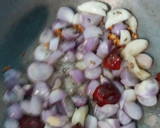 முருங்கை பூ கூட்டு ரெசிபி ஸ்டேப் 2 புகைப்படம்