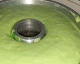 Foto langkah ke 6 dari resep Bolu Pandan Kukus (Sederhana).