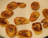 A picture of step 3 of Platanos Maduros(Fried Plantains) with Maple Ginger Avocado Dip.
