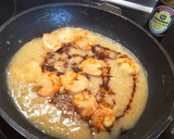 Foto del paso 5 de la receta: Macarrones con langostinos en salsa de soja