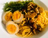 Hình bước làm 8 của món Trứng ngâm tương trộn mì