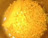 Foto del paso 1 de la receta: Crema de mazorca 🌽 en olla presión súper fácil