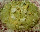 Foto del paso 3 de la receta Patatas "espachurradas"con huevo duro
