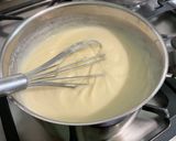 Une image de l'étape 6 de Flan pâtissier aux groseilles rouges et vanille.