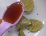 Foto langkah ke 4 dari resep Rosemary and Lime Almond Milk.