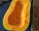 Une image de l'étape 1 de Butternut farci légumes et curry.