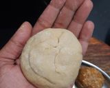 A picture of step 4 of Shenga Poli / Peanut Poli.