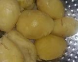 A picture of step 1 of Aloo Poha cutlet.
