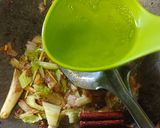 Gambar langkah 5 resipi Sup Daging dan Tulang.