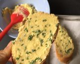 Foto langkah ke 4 dari resep Garlic Bread.
