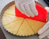 A picture of step 7 of Quick, Easy! Cheese Shortbread (Cheese Butter Cookies) 🧀.