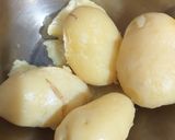 A picture of step 1 of Potato Balls.