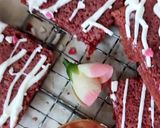 A picture of step 11 of Red velvet brownies.