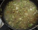 A picture of step 2 of Mix veggie soup.