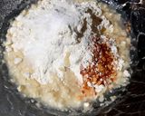 A picture of step 3 of Cauliflower and Potatoes pakoras.