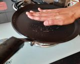 A picture of step 4 of Neer Dosa.