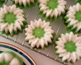 Foto langkah ke 9 dari resep Putu ayu pandan gula aren.
