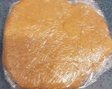 A picture of step 5 of Christmas Ginger Cookies🍭.