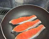 Foto langkah ke 2 dari resep Bekal Salmon Panggang.