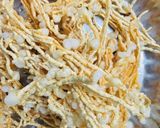 સાબુદાણા બટાકાની સેવ (Sabudana Bataka Sev Recipe In Gujarati) રેસીપી સ્ટેપ6ફોટો
