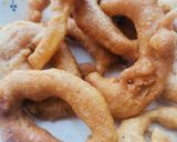 A picture of step 4 of Rings pakora.