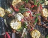 A picture of step 8 of Vegetable Beef Steak.