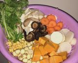 Hình bước làm 1 của món Day 23 : Canh gà mix rau củ_eat1000