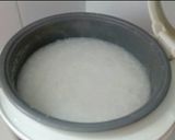 Foto langkah ke 1 dari resep Bubur ayam simpel.