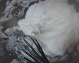 Foto del paso 9 de la receta: 🥧Bizcocho salado de queso 🧀 Idiazábal con aceitunas 🫒 y pimientos🌶️