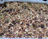 A picture of step 4 of Granola bar.