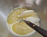 Foto del paso 1 de la receta: Galletitas con chips de chocolate sin manteca