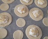 Foto del paso 5 de la receta: Volovanes de queso y fresas