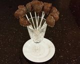 A picture of step 11 of Mint Chocolate Vanilla Cake Balls.