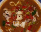 Foto langkah ke 7 dari resep Cumi kuah merah asam pedas.
