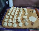 Foto langkah ke 5 dari resep Bakpia Pathok keju.