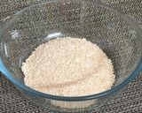 A picture of step 2 of Oats Omelette.